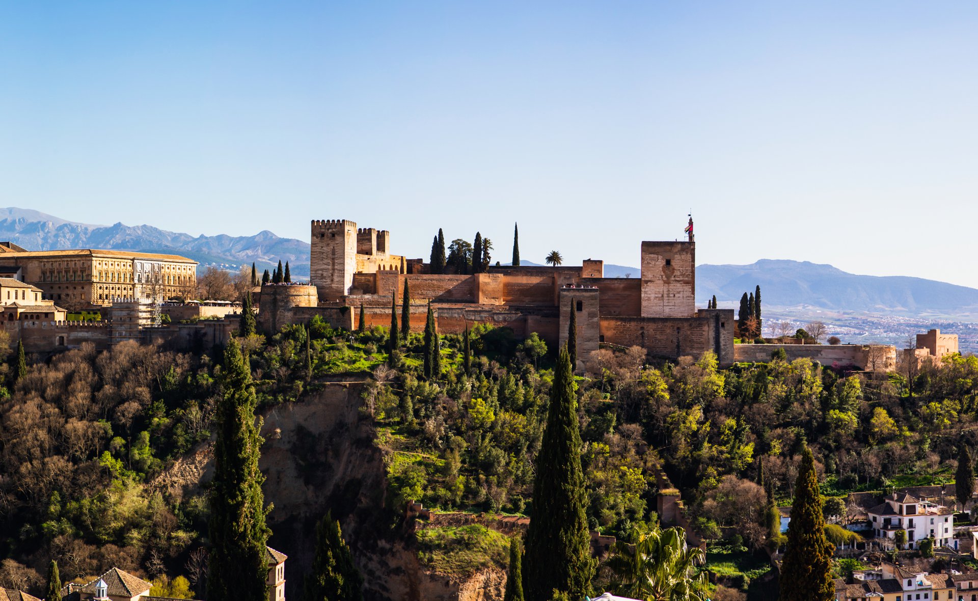 Granada in Ten: The City's Essential Sights